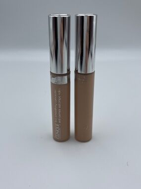 x2 NEW RARE READ Clinique Line Smoothing Concealer 03 Moderately Fair Full Size